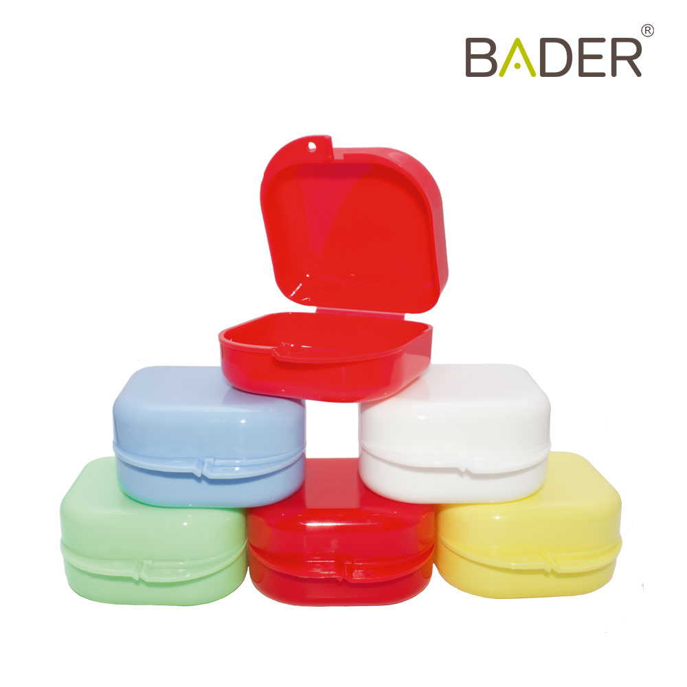 CAJAS PORTA ORTODONCIA VARIOS COLORES X24UDS. 80X82X45